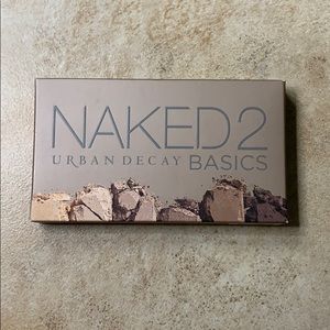 Urban Decay Naked 2 Basics eyeshadow palette